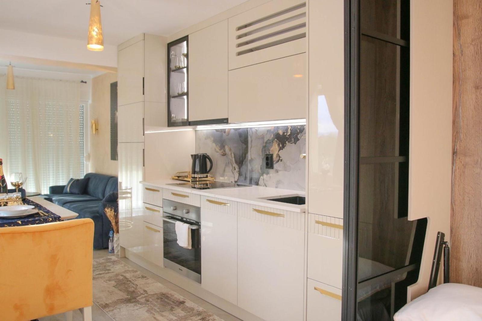 Porta Aurea Nasice Apartment ภายนอก รูปภาพ